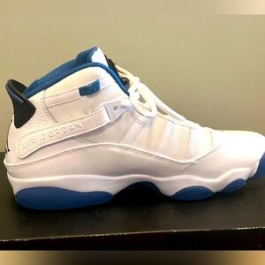 Jordan air shoes size 10.5